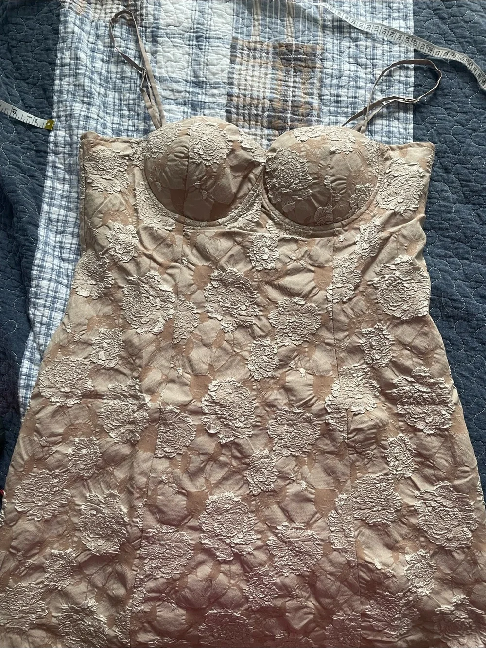 Windsor Gorgeous Charm Floral Jacquard Mini Dress | Taupe | L | NWT - Picture 9 of 12